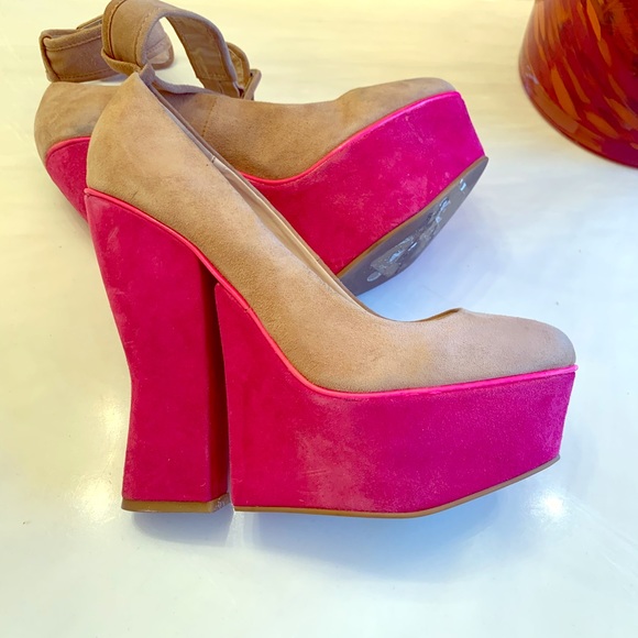 Dolce Vita Platforms - Picture 5 of 13